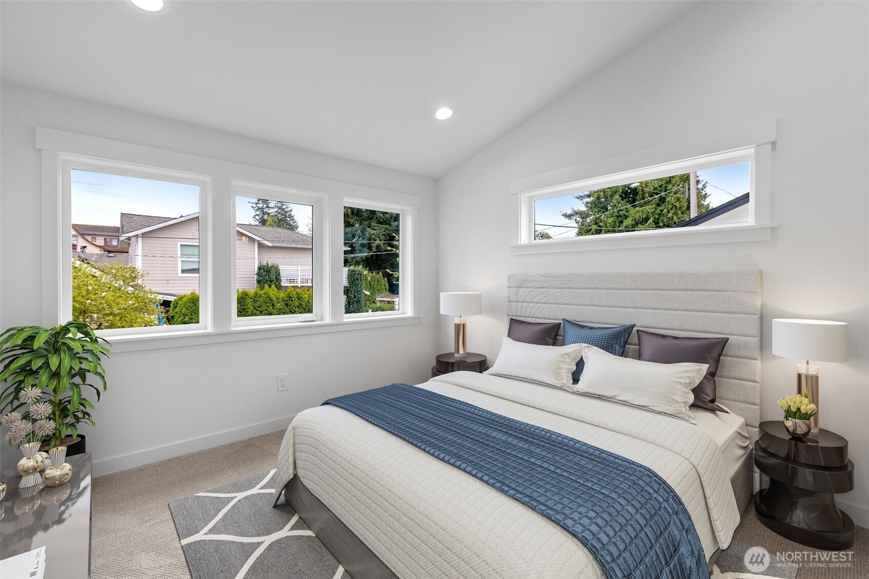 117 Northwest 112th Street Seattle, WA 98177 - Photo 13 of 35