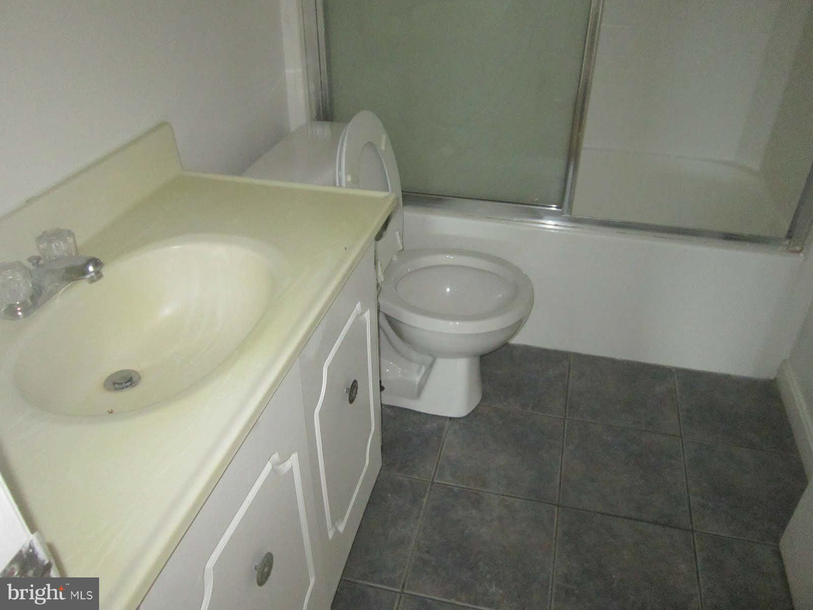 12000 Pierce Road Waldorf, MD 20601 - Photo 15 of 16 Bath