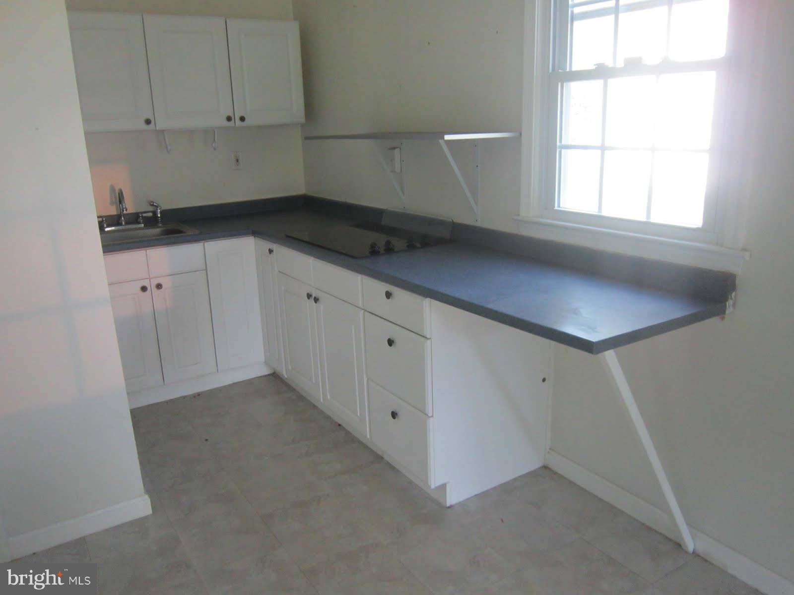 12000 Pierce Road Waldorf, MD 20601 - Photo 7 of 16 Kitchen