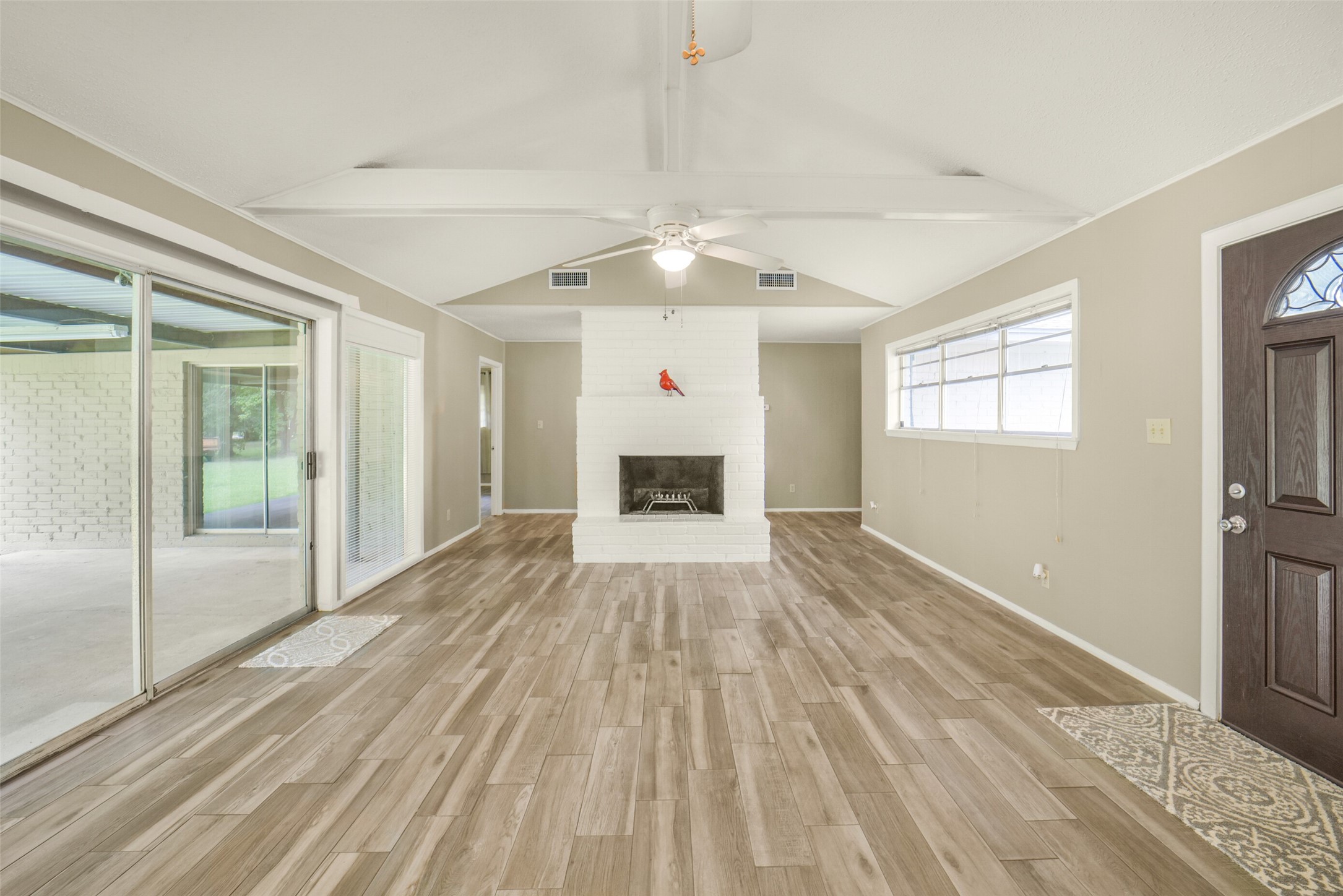 23807 Red Oak Drive Spring, TX 77389 - Photo 4 of 34 Gallery Image 4