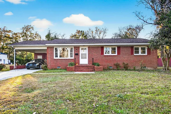 $210,000 | 803 Pinetree Drive, New Bern, NC 28562