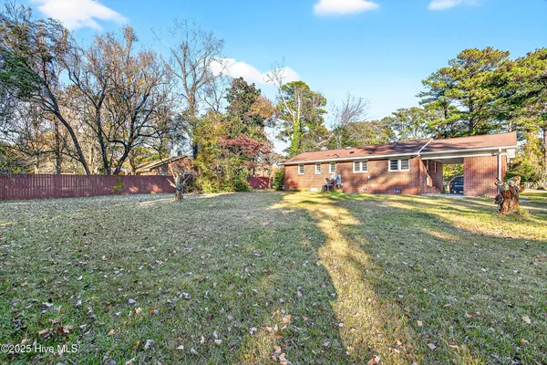 $210,000 | 803 Pinetree Drive, New Bern, NC 28562