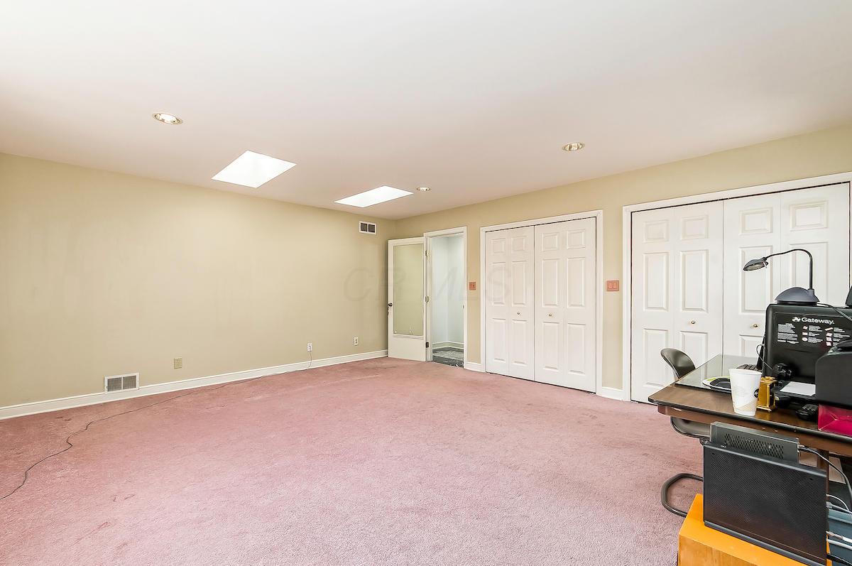 2783 Bryden Road Columbus, OH 43209 - Photo 24 of 42