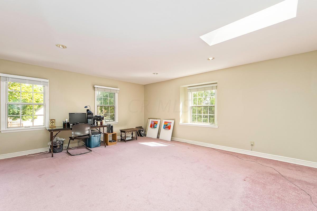 2783 Bryden Road Columbus, OH 43209 - Photo 25 of 42