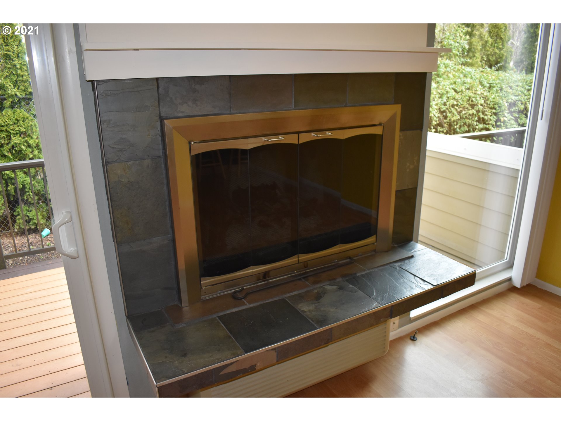 4690 Southwest Comus Place Portland, OR 97219 - Photo 15 of 32 Gallery Image 15