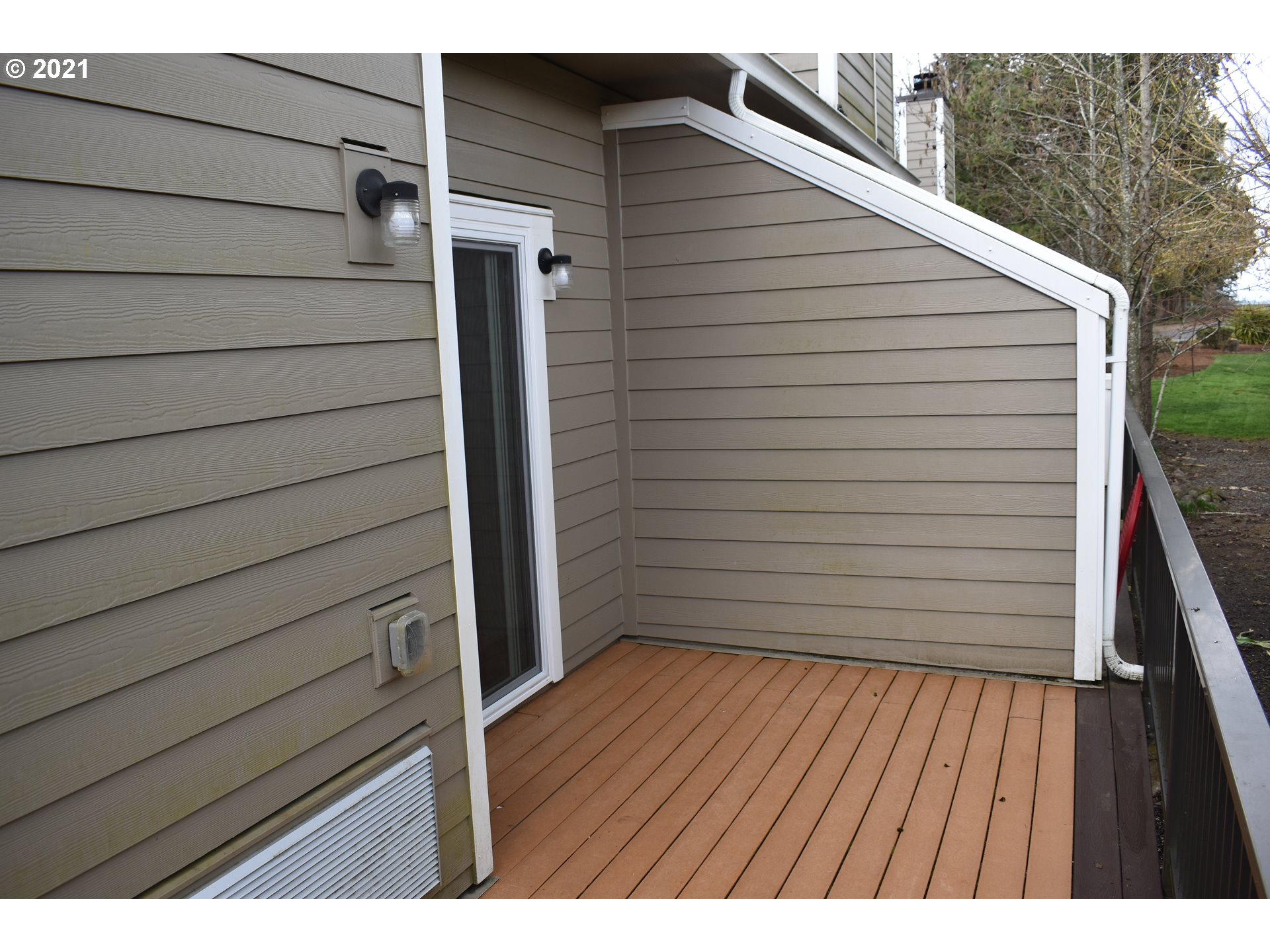 4690 Southwest Comus Place Portland, OR 97219 - Photo 32 of 32 Gallery Image 32
