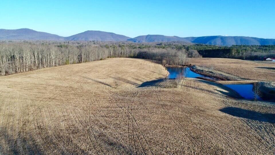 305 Fields Road Crossville, TN 38572 - Photo 36 of 40 Gallery Image 36
