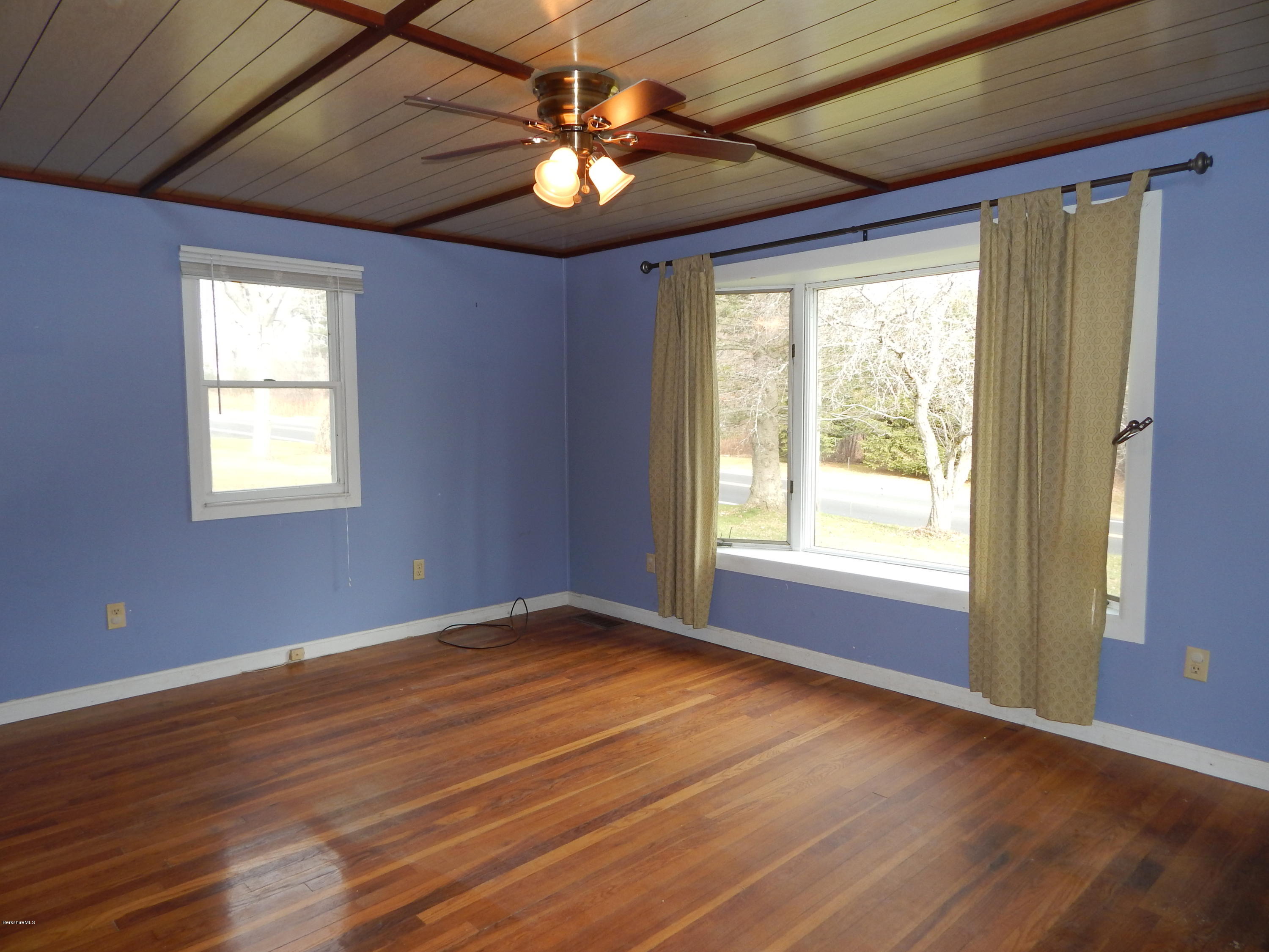 215 Robinson Road Hinsdale, MA 01235 - Photo 4 of 12 DSCN0748