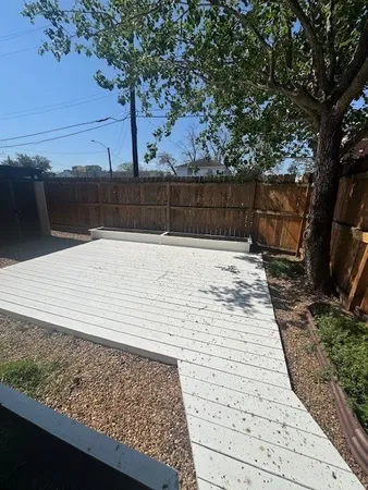 $2,400 | 1312 Live Oak Street, Unit 101, Houston, TX 77003