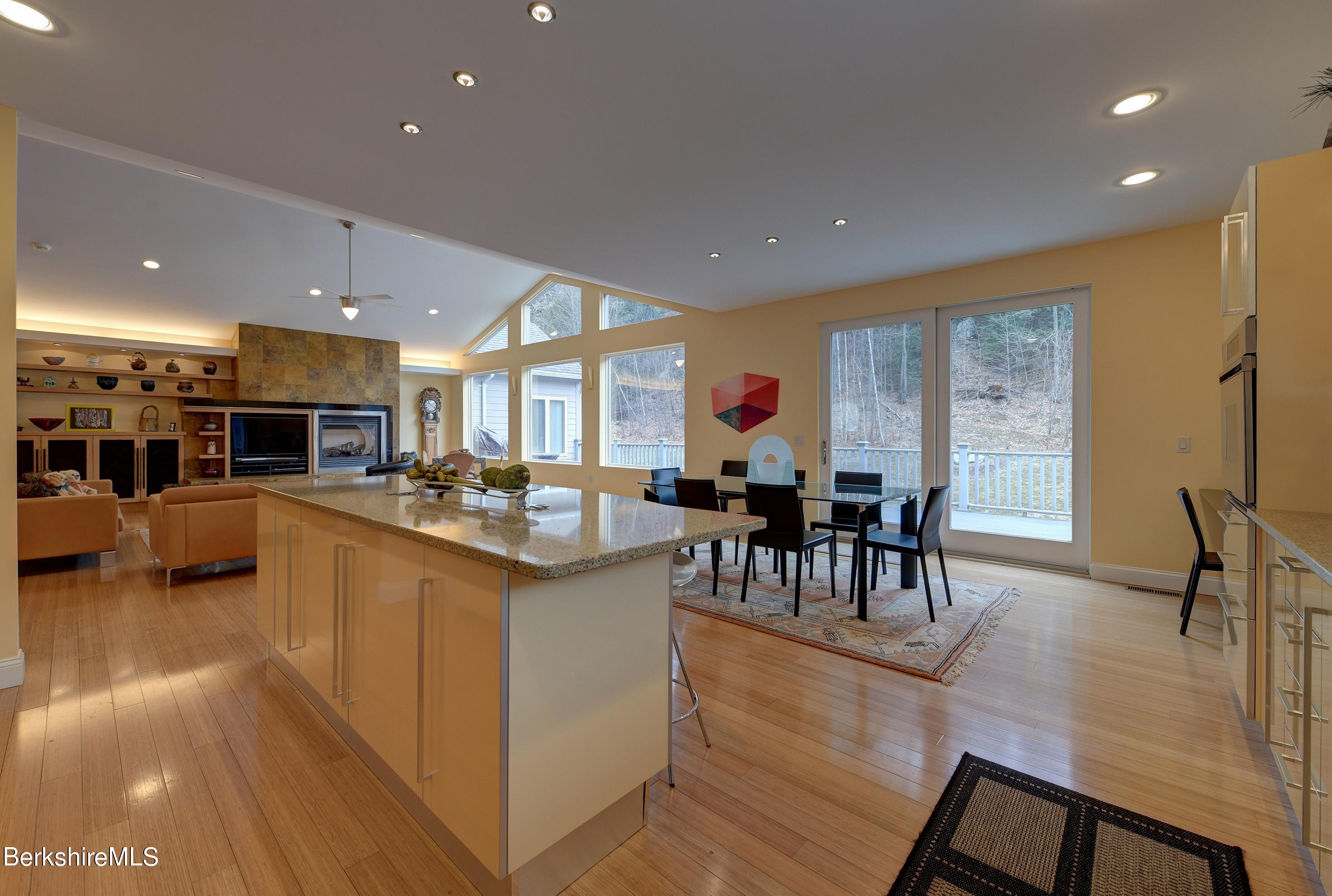 561 Red Barn Road Dalton, MA 01226 - Photo 21 of 60 15-Kitchen
