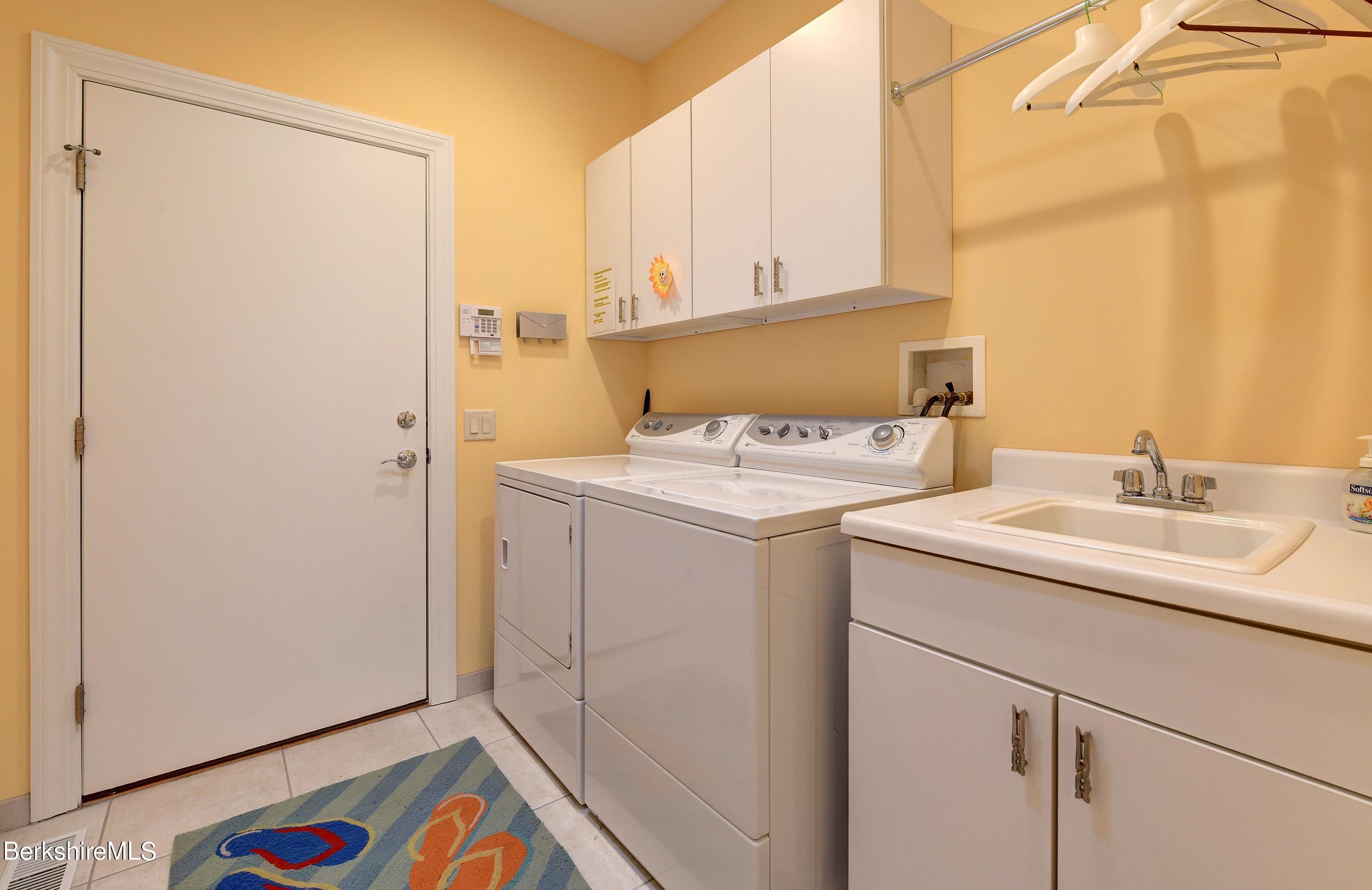 561 Red Barn Road Dalton, MA 01226 - Photo 24 of 60 29-Laundry Room