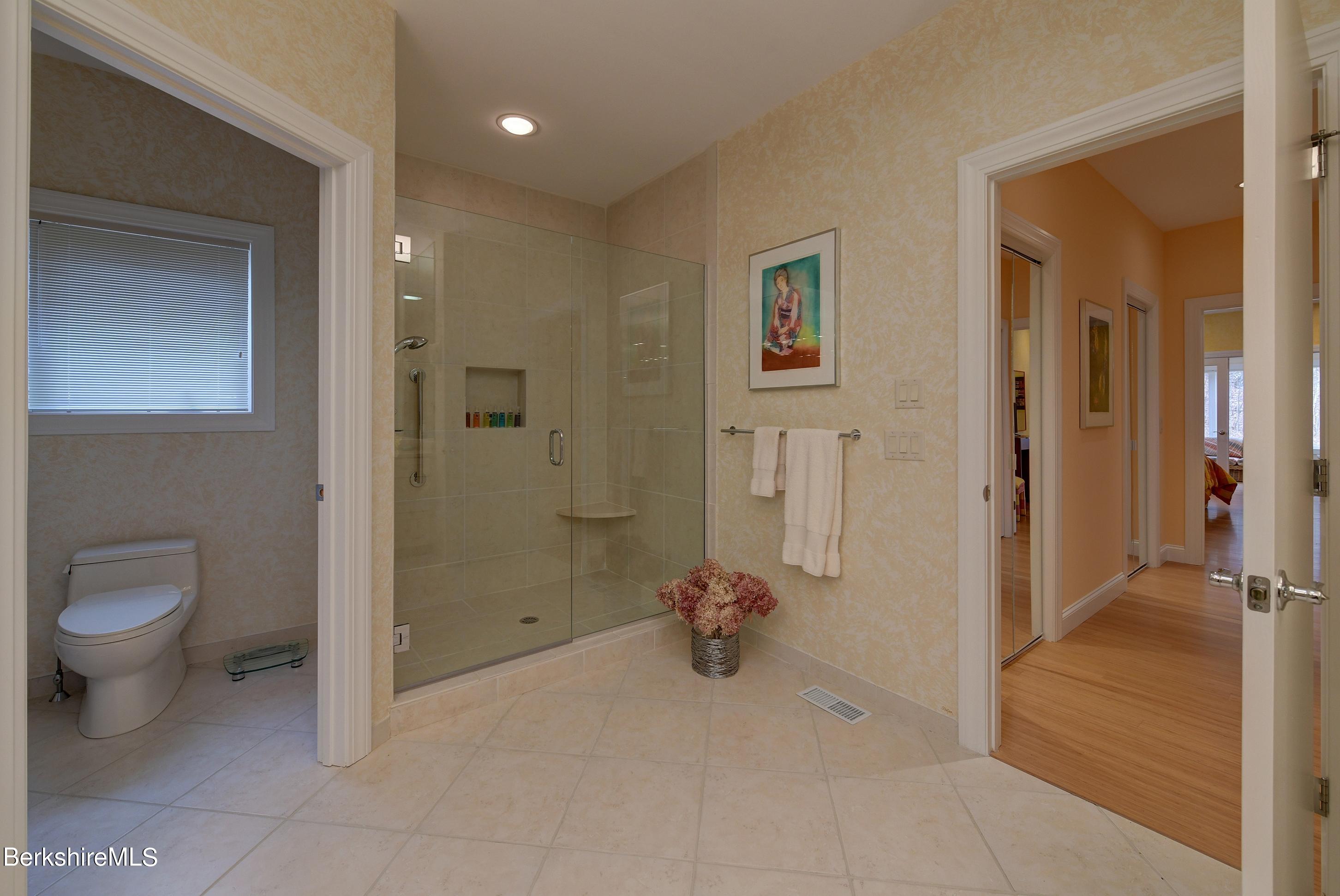 561 Red Barn Road Dalton, MA 01226 - Photo 30 of 60 24-Primary Bathroom