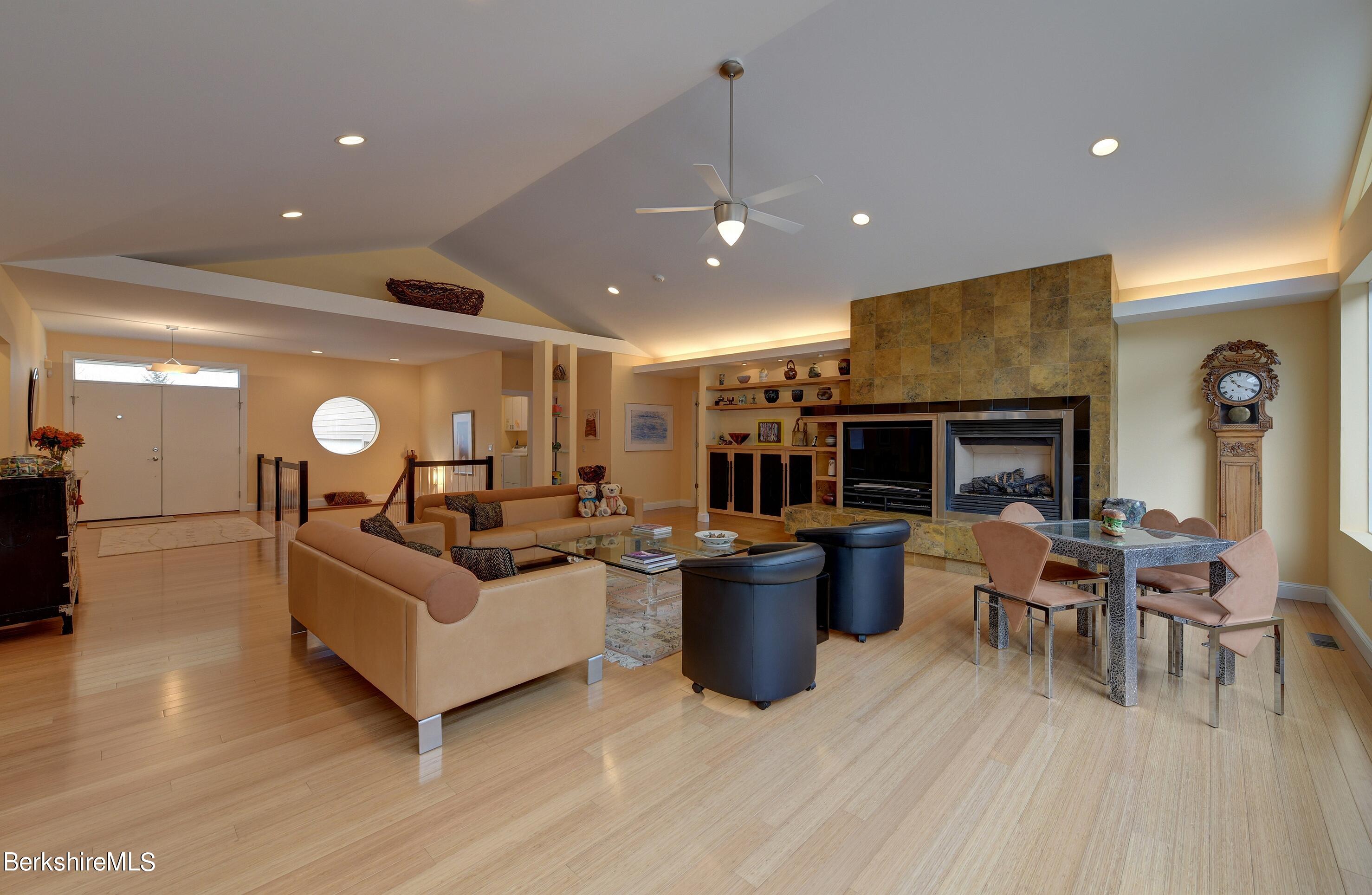 561 Red Barn Road Dalton, MA 01226 - Photo 8 of 60 Great Room