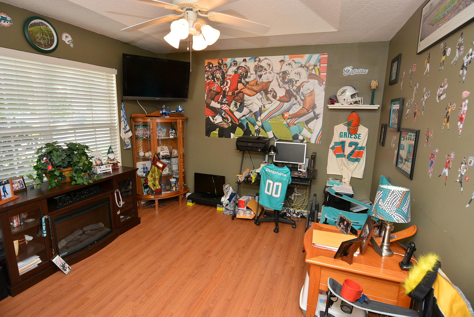 2441 Southwest Regency Road Stuart, FL 34997 - Photo 8 of 69 SPORT ADVOCATE DEN