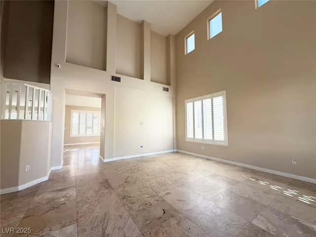 $2,400 | 293 Harpers Ferry Avenue, Las Vegas, NV 89148