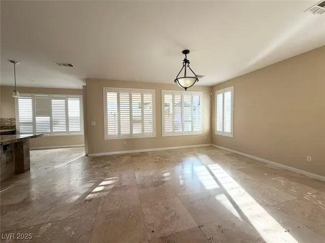 $2,400 | 293 Harpers Ferry Avenue, Las Vegas, NV 89148