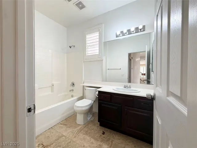 $2,400 | 293 Harpers Ferry Avenue, Las Vegas, NV 89148