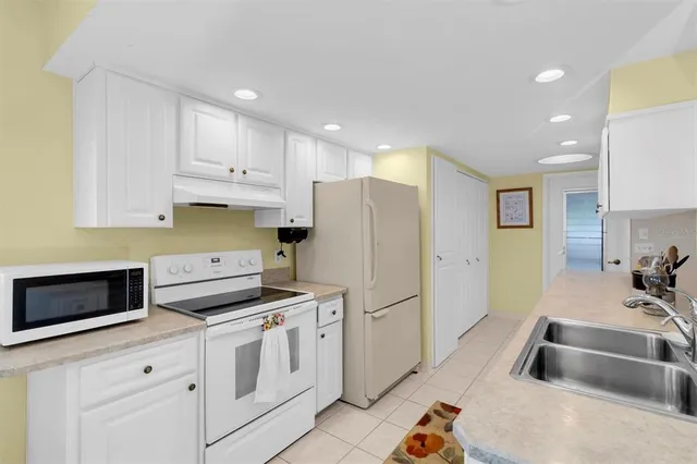 $295,000 | 4635 Gazebo Court, New Port Richey, FL 34655