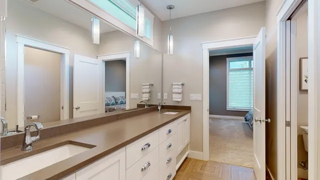 $974,900 | 4822 Winston Lane Southwest, Rochester, MN 55902