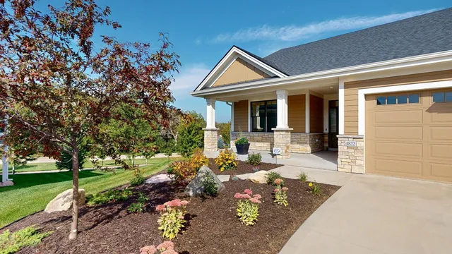 $974,900 | 4822 Winston Lane Southwest, Rochester, MN 55902