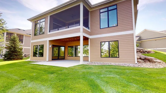 $974,900 | 4822 Winston Lane Southwest, Rochester, MN 55902