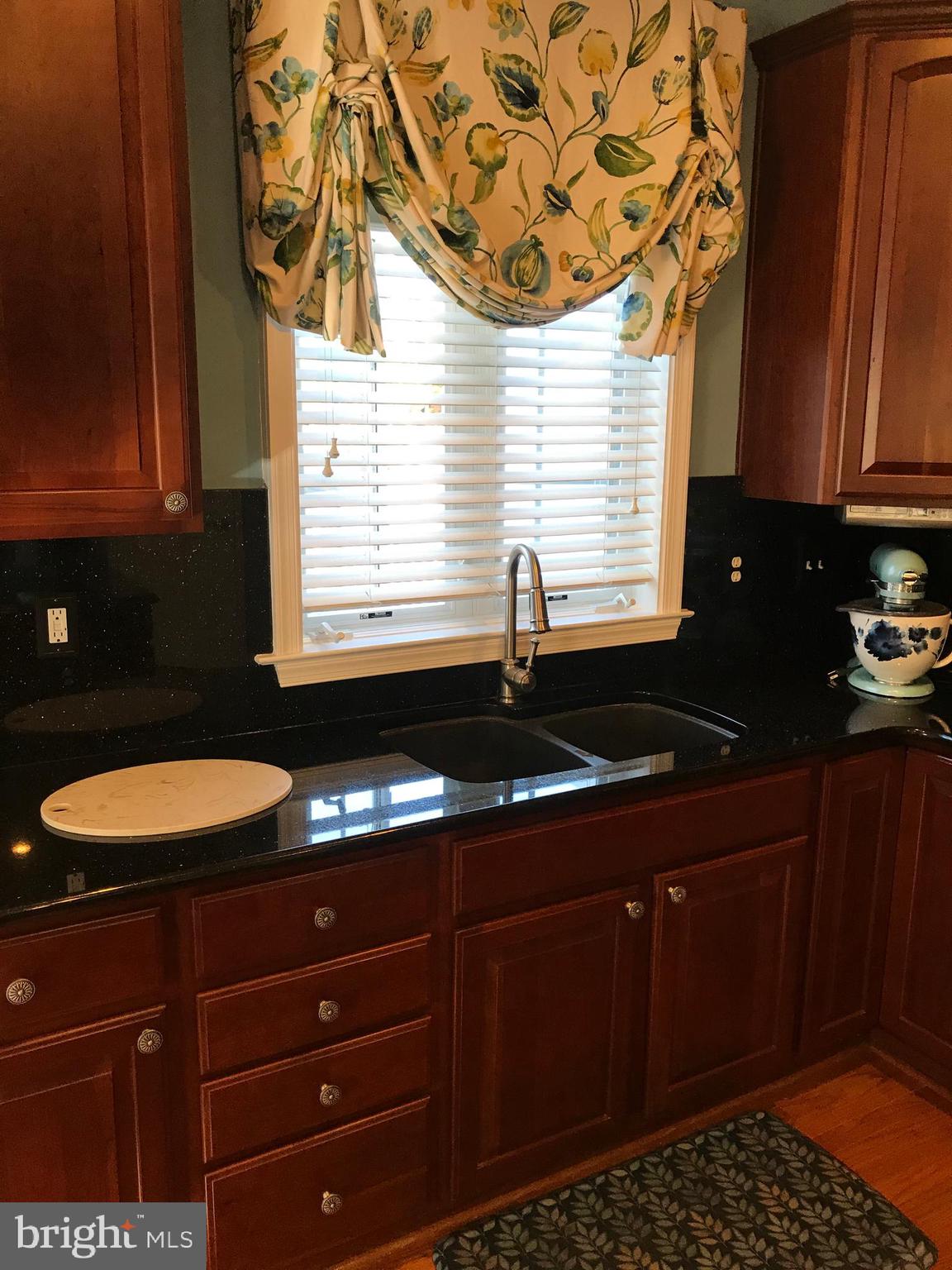 5101 Key View Way Perry Hall, MD 21128 - Photo 16 of 68 Double Under Mount Kitchen Sink