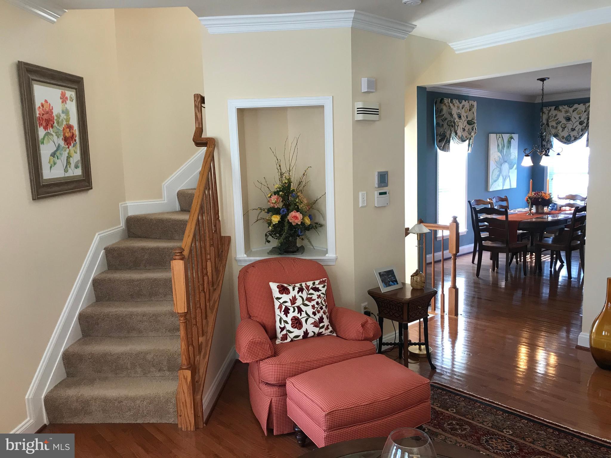 5101 Key View Way Perry Hall, MD 21128 - Photo 20 of 68 Built In Display Area