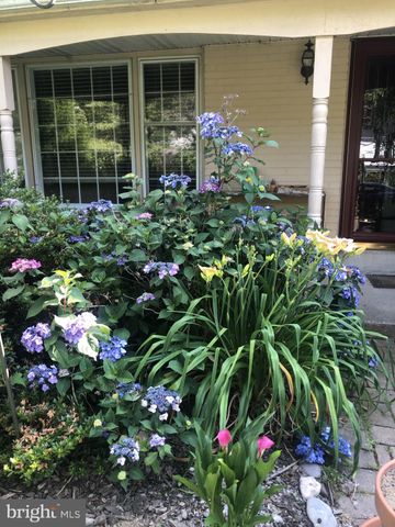 $805,000 | 13 Morris Circle, Wayne, PA 19087