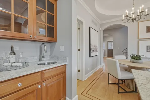 $1,599,000 | 11361 West Plainfield Road, Indian Head Park, IL 60525