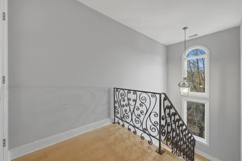 $1,599,000 | 11361 West Plainfield Road, Indian Head Park, IL 60525