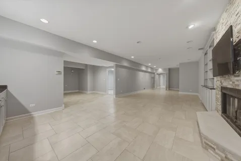 $1,599,000 | 11361 West Plainfield Road, Indian Head Park, IL 60525