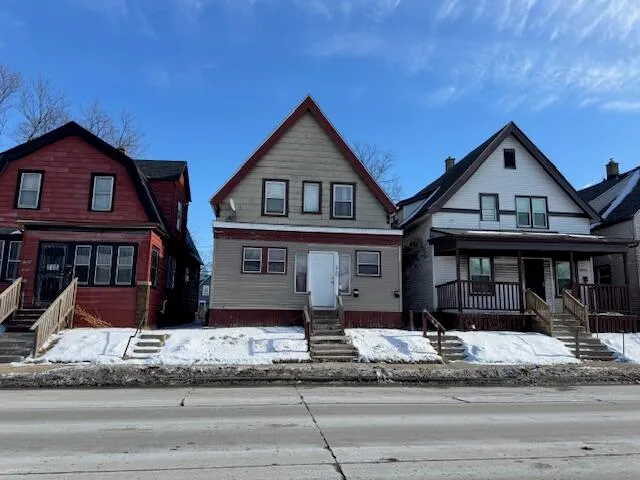 $119,900 | 2760 North 35th Street, Unit 2760A, Milwaukee, WI 53210