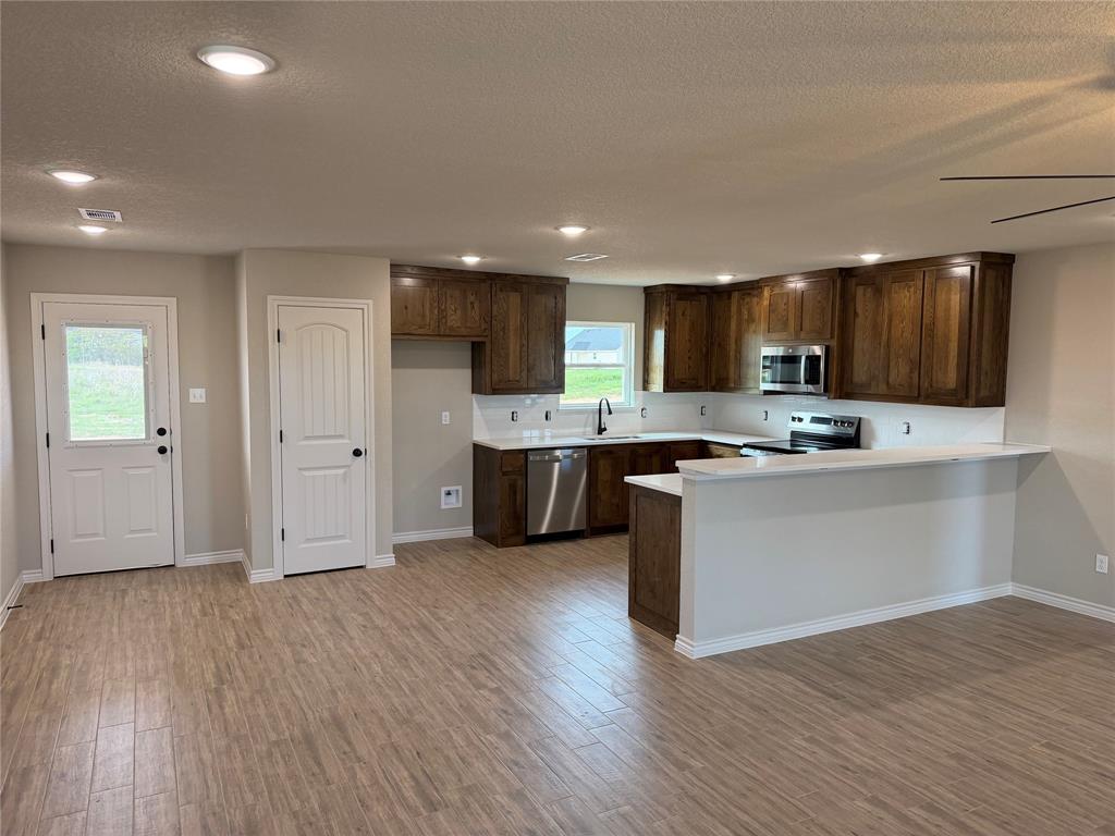 2994 Knob Road Springtown, TX 76082 - Photo 2 of 7