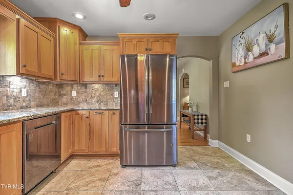 $479,000 | 1461 Holston Drive, Bristol, TN 37620
