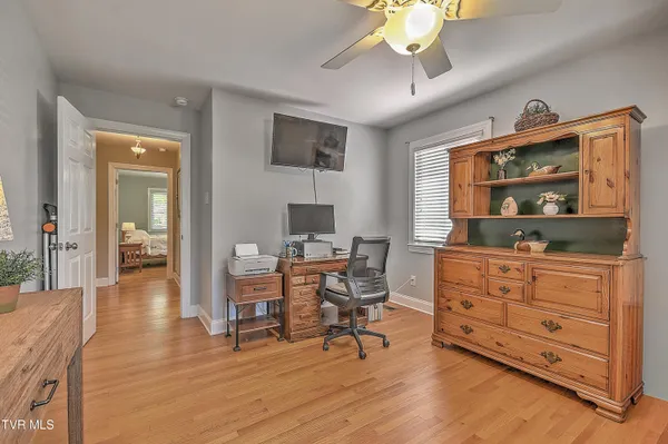$479,000 | 1461 Holston Drive, Bristol, TN 37620