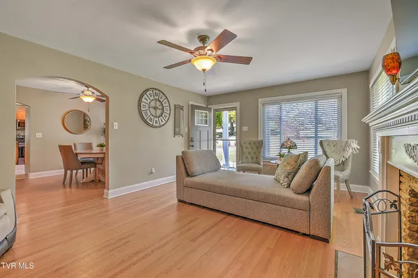 $479,000 | 1461 Holston Drive, Bristol, TN 37620