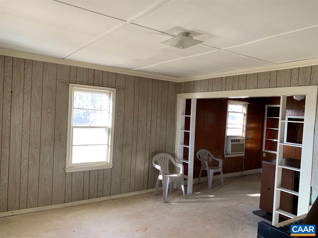 2615 Dunnes Shop Road Ruckersville, VA 22968 - Photo 5 of 22 a livingroom with furniture and windows