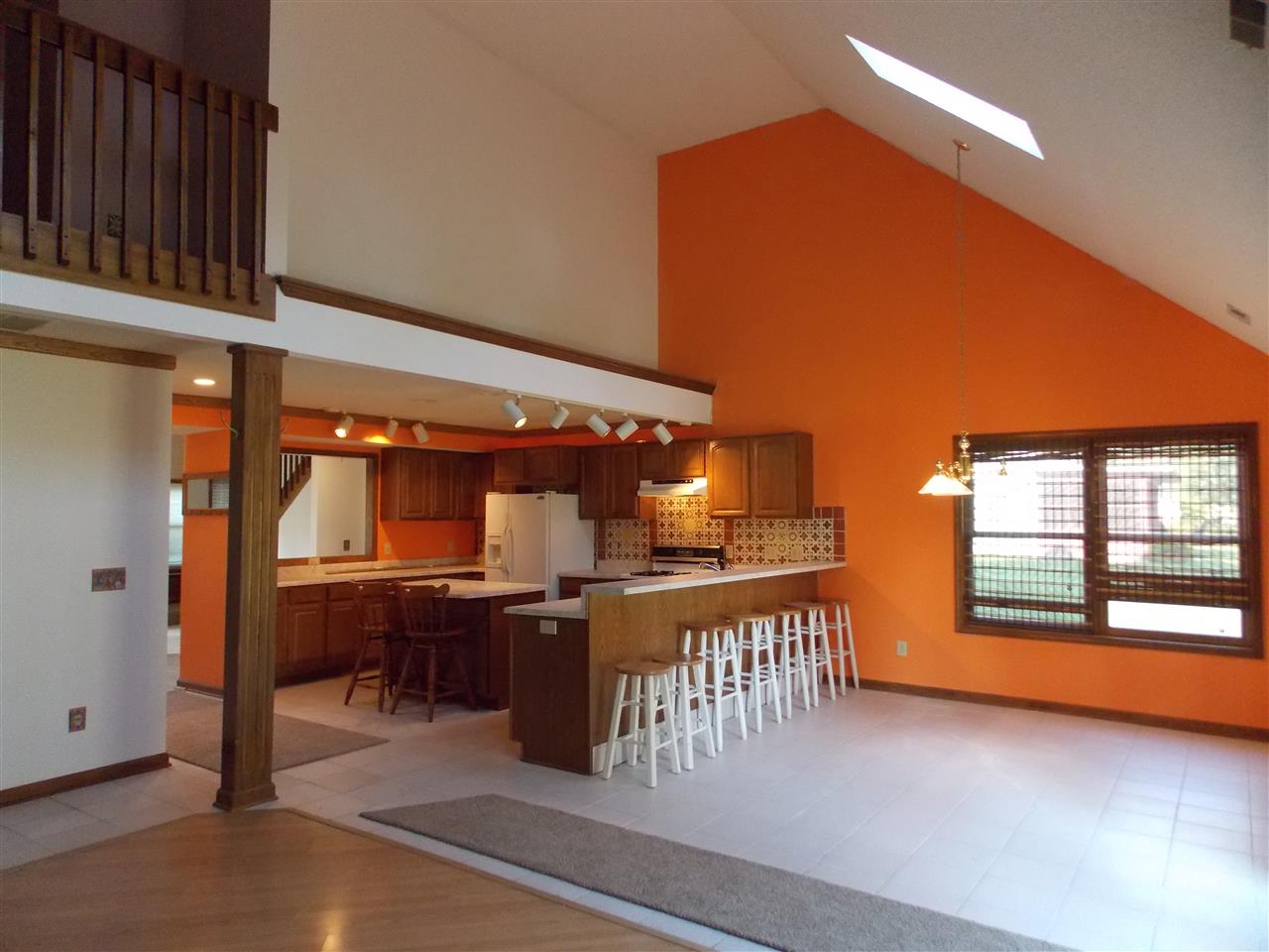 7520 Bluffton Road Fort Wayne, IN 46809 - Photo 11 of 27