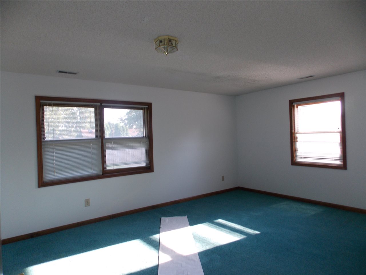 7520 Bluffton Road Fort Wayne, IN 46809 - Photo 16 of 27