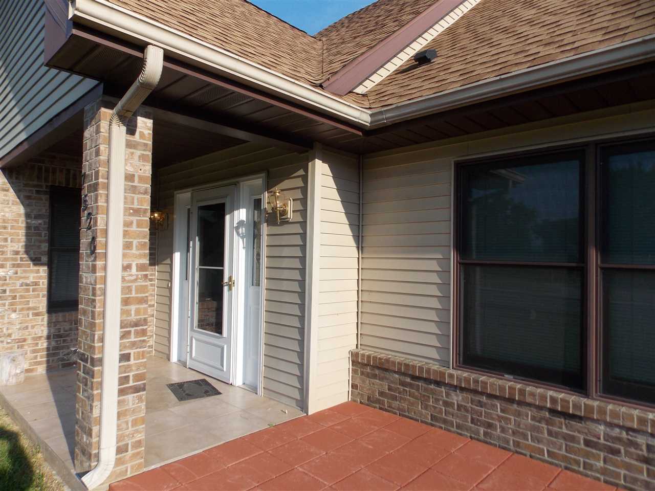 7520 Bluffton Road Fort Wayne, IN 46809 - Photo 3 of 27