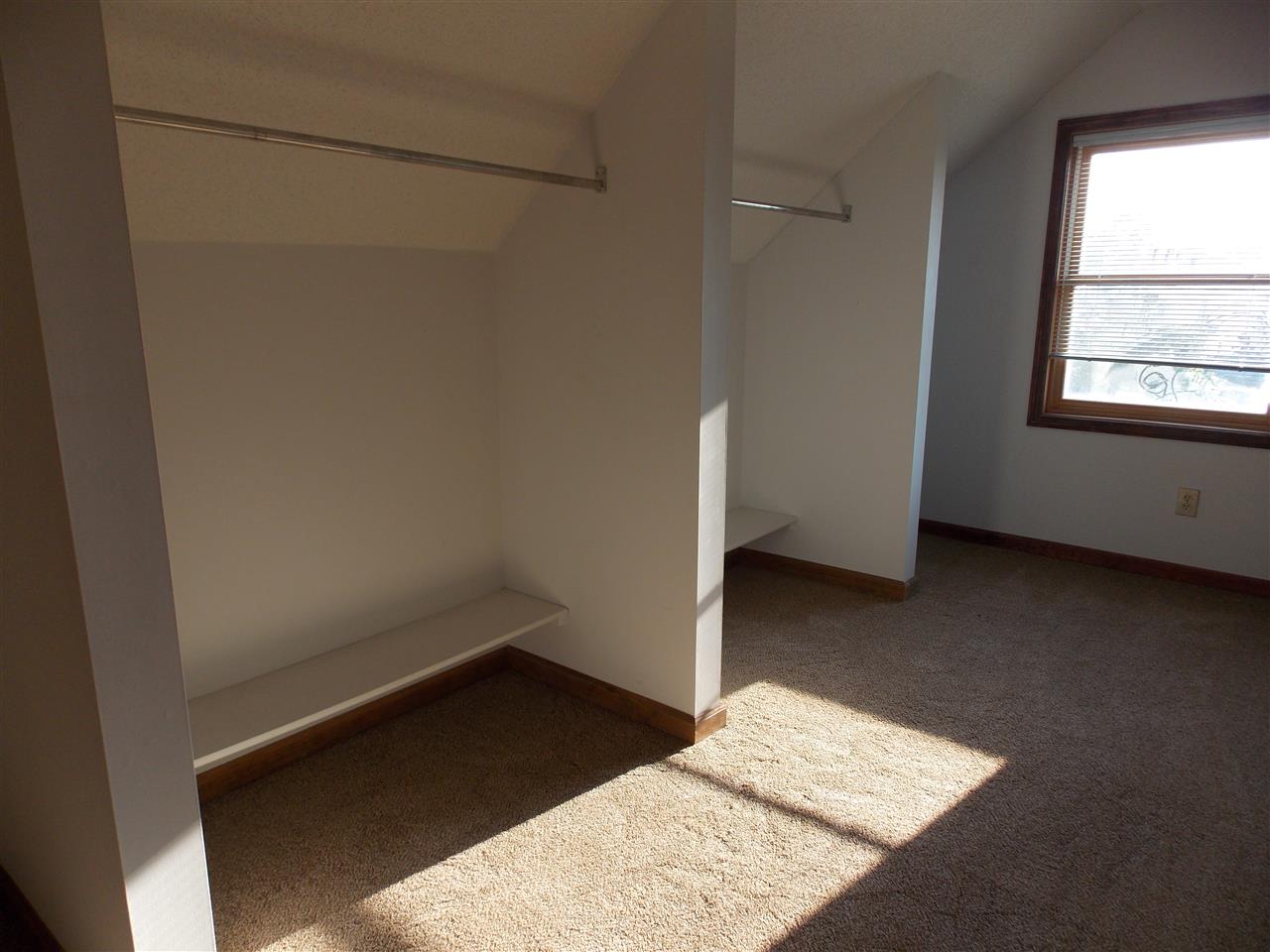 7520 Bluffton Road Fort Wayne, IN 46809 - Photo 24 of 27