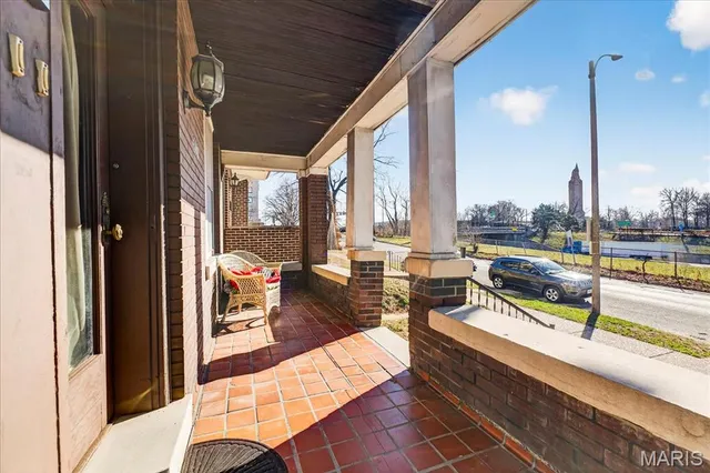 $275,000 | 3627 Lafayette Avenue, St. Louis, MO 63110