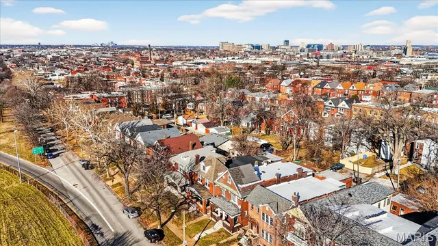 $275,000 | 3627 Lafayette Avenue, St. Louis, MO 63110