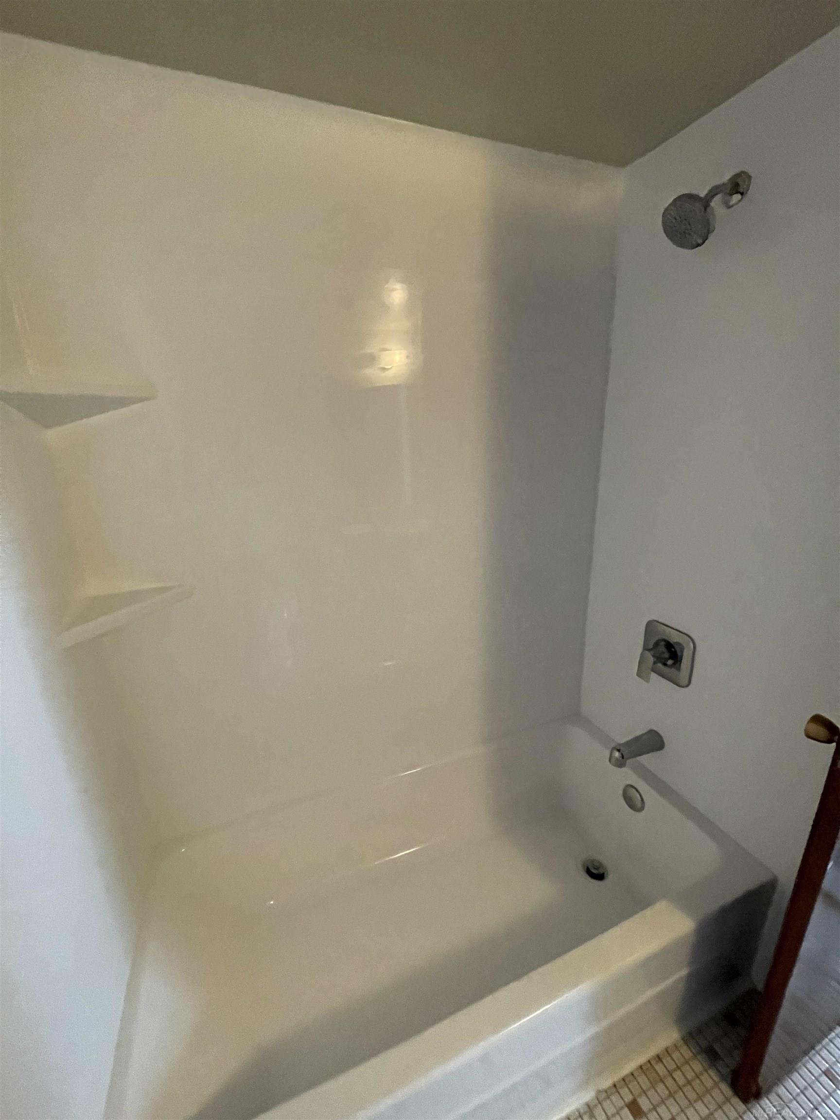 29313 Hayes Road, Unit G10 Warren, MI 48088 - Photo 10 of 13