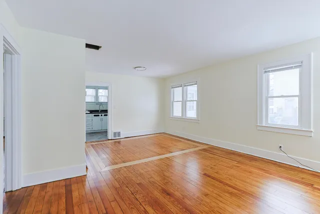 $189,000 | 11 North Barrett Street, Niles, MI 49120