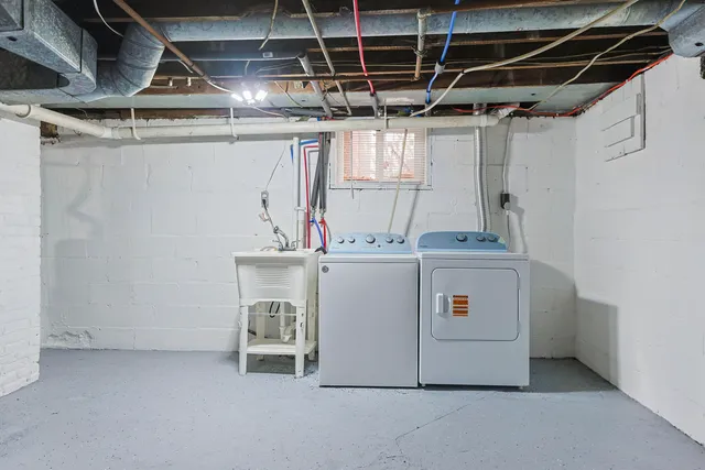 $189,000 | 11 North Barrett Street, Niles, MI 49120