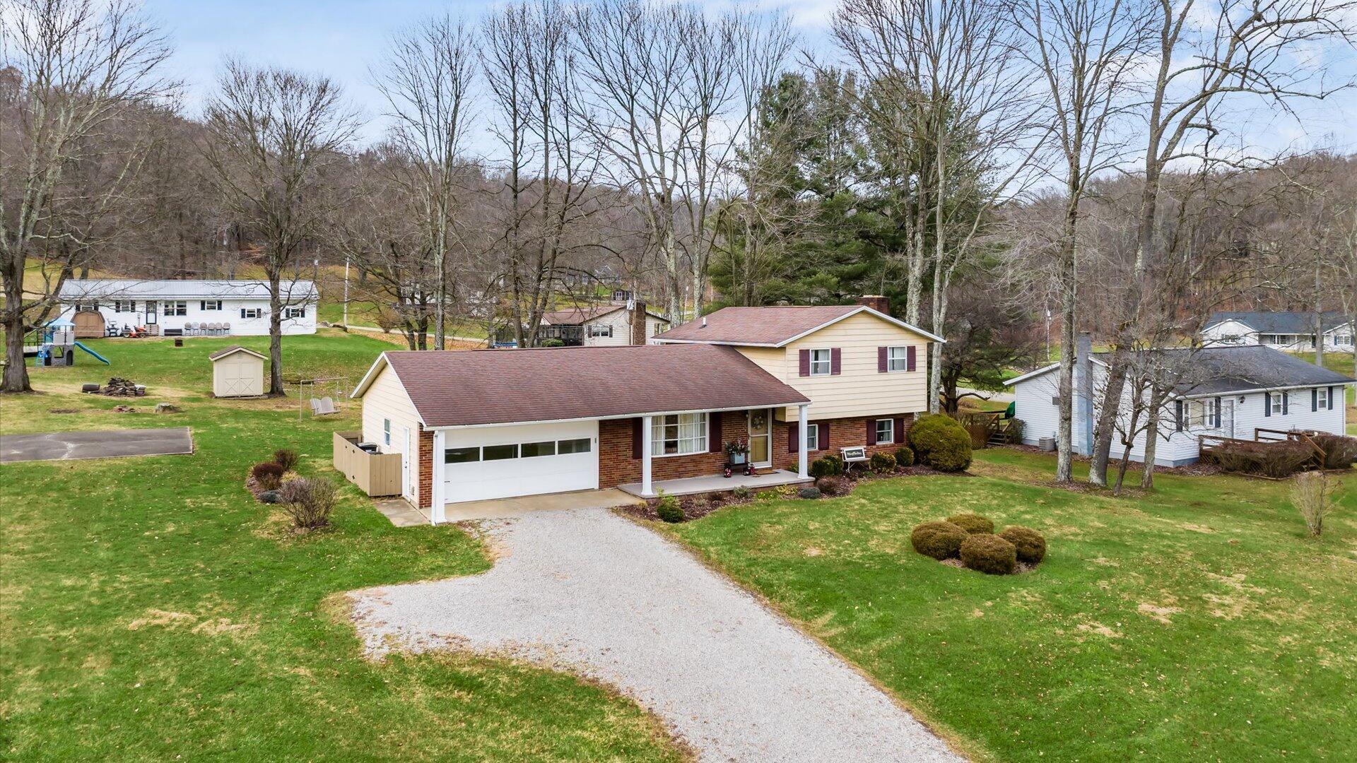 7985 Black Run Road Nashport, OH 43830 - Photo 23 of 30 04-z 7985 Black Run Reshoot004