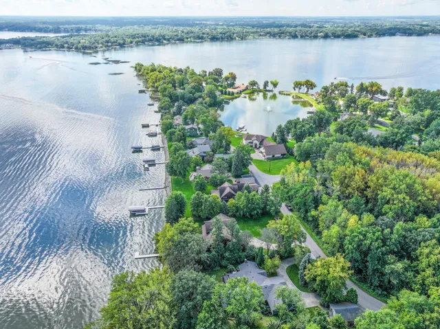 $1,045,000 | 3877 Tolena Road Northeast, Alexandria, MN 56308