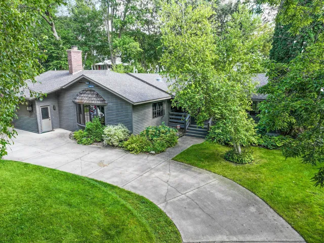 $1,045,000 | 3877 Tolena Road Northeast, Alexandria, MN 56308