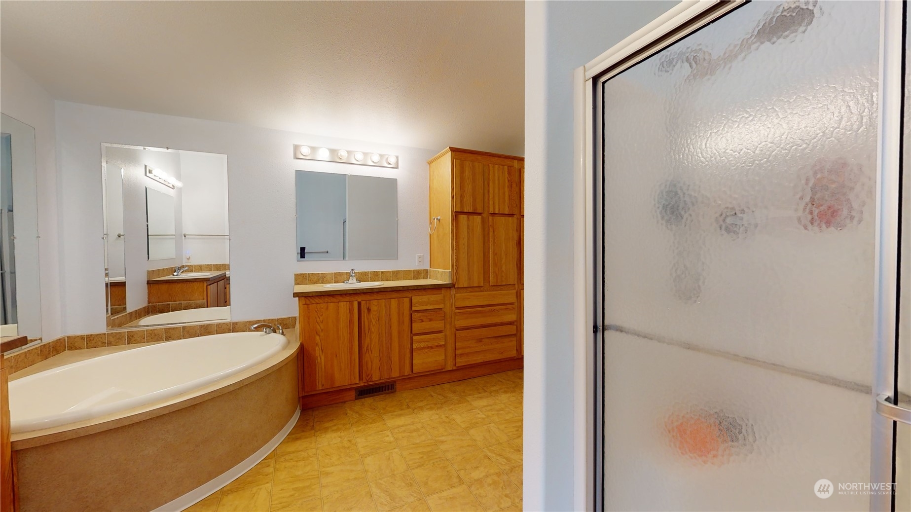 20889 Northeast Melson Road Poulsbo, WA 98370 - Photo 15 of 34 Gallery Image 15
